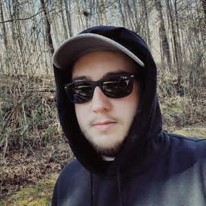 Meet your Posher, Bailey